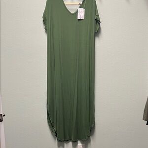 LulaRoe Macy Green V-Neck Dress